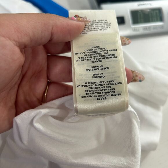 Fendi White Short Sleeve Round Neck Rainbow Sequined Fendi Roma Graphic Tee L - Picture 9 of 14